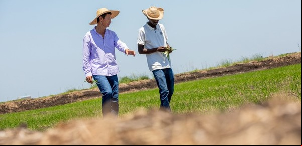 El PCCh es abierto y de cooperación, dice expresidente de Mozambique