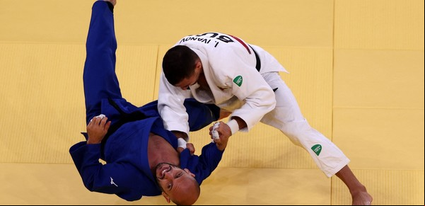 Juegos Olímpicos: El doloroso reclamo de Emmanuel Lucenti tras una rápida eliminación en la categoría hasta 81 kilos del jugo