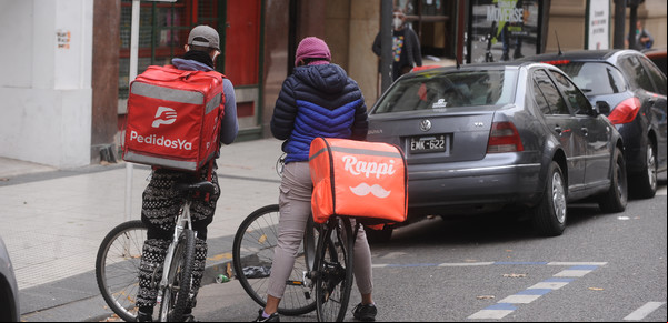 Deliverys que no llegan: crecen los reclamos por pedidos que en el camino "desaparecen"