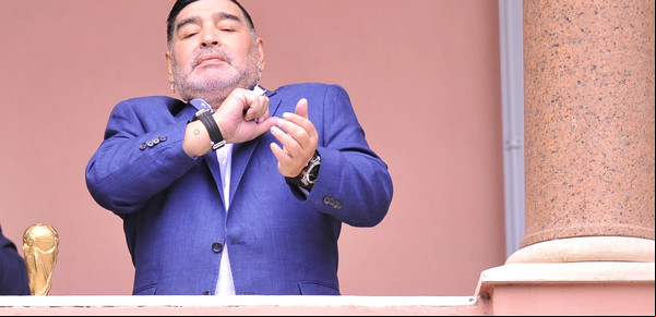 Cuáles son los posteos de Instagram de Diego Maradona borrados por sus hijos al reactivar la cuenta