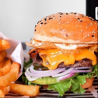 Cómo son las hamburguesas argentinas del chef del mejor restaurante del mundo