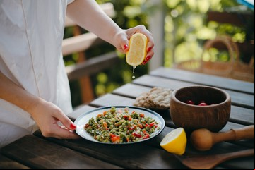 Dietas plant based: alimentos ricos en hierro vegetal y cómo absorberlo al máximo