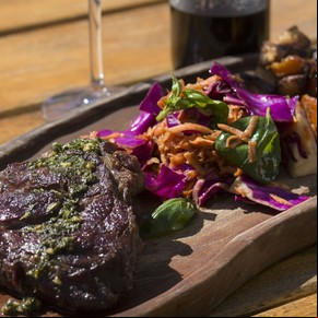 Ojo de bife con chimichurri
