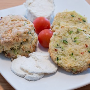 Scones de queso y orégano