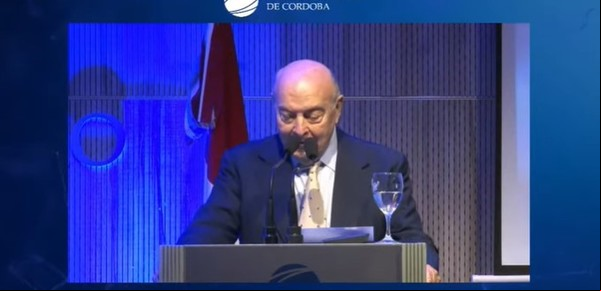A 20 años del corralito, Domingo Cavallo dijo: "Hay que permitir que el dólar funcione como moneda libre"