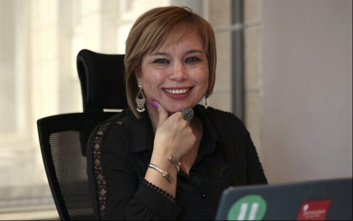 Mai Abu Assab, editora de la radio. Foto AFP