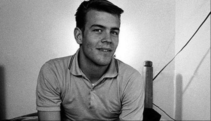 Randy Gardner. Luego del experimento sobre el sueño que le dejó insomnio como secuela.