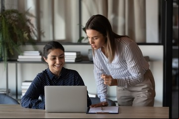 Una tecnológica estadounidense busca 100 jóvenes para un programa de pasantías: cómo anotarse