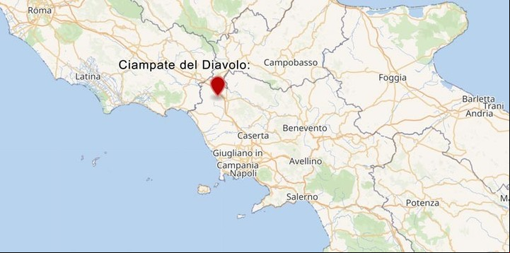 Las misteriosas huellas están en Roccamonfina, un volcán extinto en el sur de Italia que no entra en erupción hace decenas de miles de años.