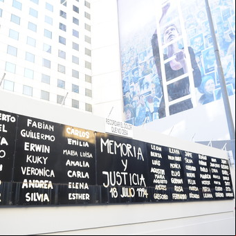 Estados Unidos trabaja "muy estrechamente" con Argentina en busca de justicia por el atentado a la AMIA