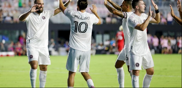 Higuaín: del retiro de Messi en la liga de los Estados Unidos a los elogios a Barco y Figal