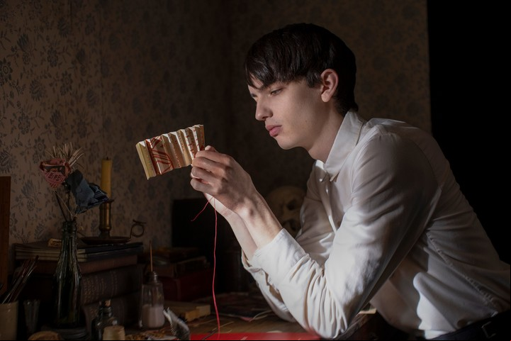 Apuesten por Kodi Smit-Mhee ("El poder del perro"). Foto Netflix