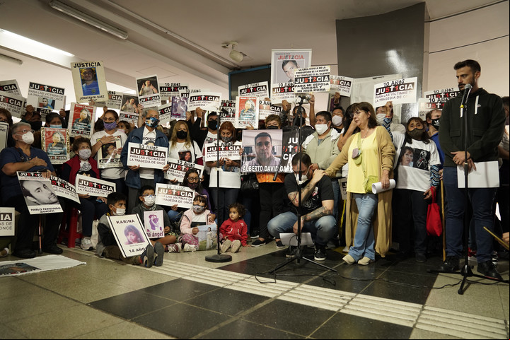 A diez años, los familiares y sobrevivientes pidieron justicia. Foto Maxi Failla