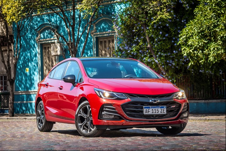 El Chevrolet Cruze (6°) fue el modelo entre los 10 más vendidos del mercado que más creció de un año a otro (79,4%).