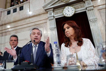 Alberto Fernández y Cristina Kirchner cumplieron tres meses sin verse, y el Presidente insiste con su idea de gobernar sin ella
