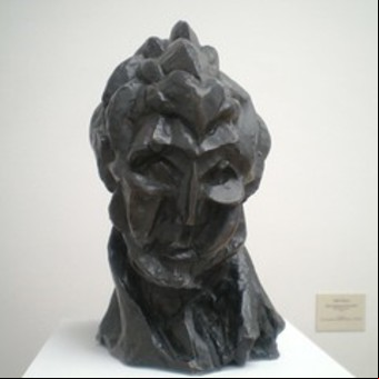 La primera escultura del cubismo, de Picasso, sale a subasta en Nueva York