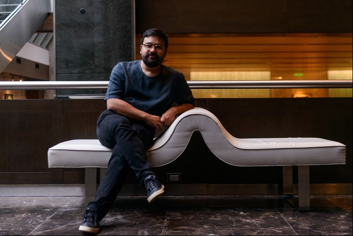 "Un riesgo enorme de nuestra época es que se produce mucha energía artística muy rápido, pero a la misma velocidad se dispersa", considera Miyada. Foto Andrés D'Elía