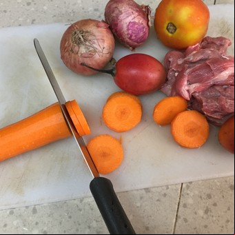 Bromatología en casa: los 5 errores más frecuentes (y peligrosos) al manipular alimentos