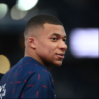 El PSG a la carga por Mbappé: la última gran oferta que hace dudar al crack francés y cuándo daría su respuesta
