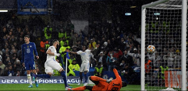 Benzema fue letal y Real Madrid dio el golpe ante Chelsea en Londres por la Champions