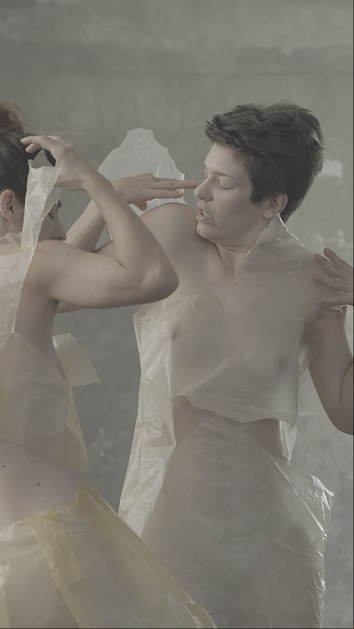 “Exuvia I”, 2021. Video digital monocanal 4K.