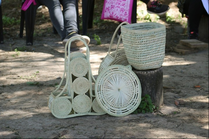 Algunas piezas de cestería de la Ruta de la Cultura Qom, en Chaco. Foto Fundación Gran Chaco