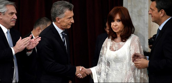 Déficit gemelos, el regreso del fantasma que condicionó a Cristina Kirchner y Mauricio Macri