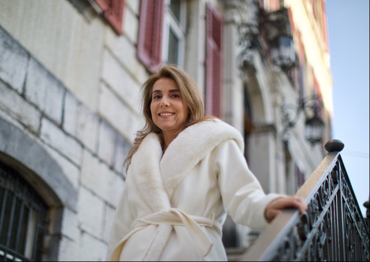 Florencia Bonelli presentará su libro "El hechizo del agua".