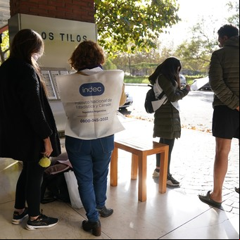 Censo 2022: "protocolo" para encuestadores, bares abiertos y  buena adhesión al formato online en Puerto Madero