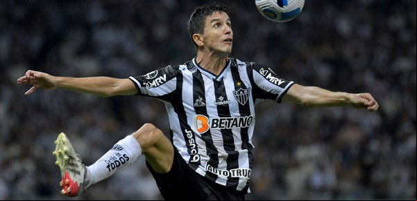 La FIFA falló a favor de River y Mineiro deberá pagar por Nacho Fernández