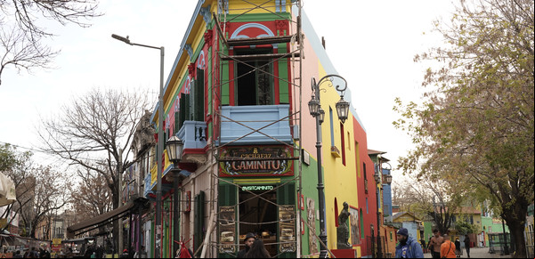 Investigación y fotos históricas: un trabajo que demoró 4 años para devolverle a Caminito su "colorinche" original