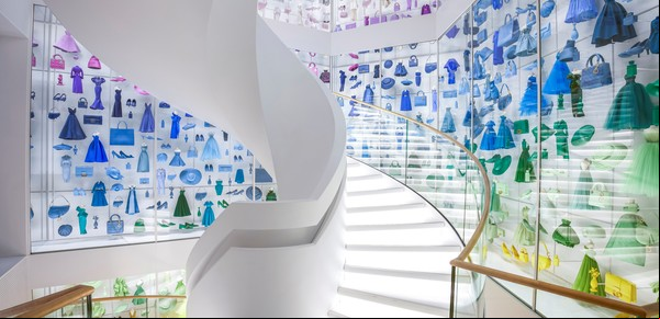 Visita a La Galerie Dior, uno de los museos más grandes de la moda