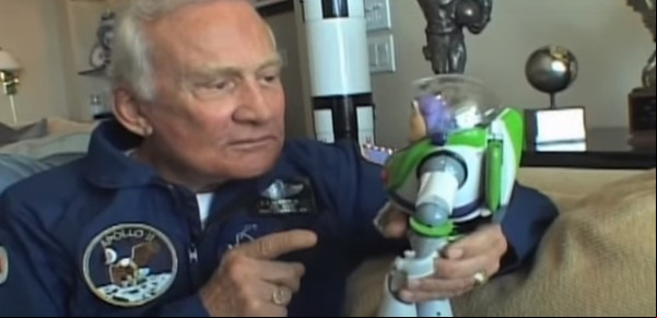 Lightyear: el astronauta real que inspiró a Buzz, el famoso personaje de Toy Story
