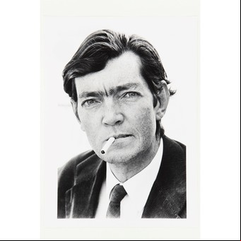 La famosa foto de Cortázar por Sara Facio: ¿retrato o caricatura?