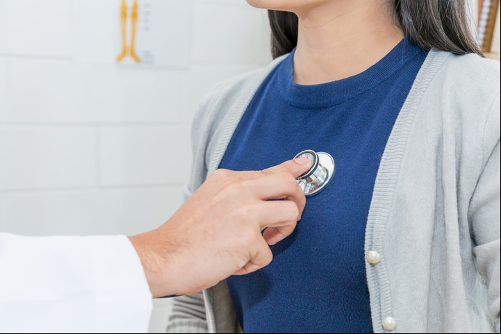 Se han descripto efectos reductores del chocolate sobre la presión arterial y en la protección de las arterias coronarias. Foto Shutterstock.