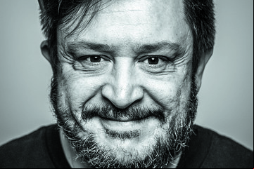 Por este cuento de Hernán Casciari suspendieron a un docente en San Juan