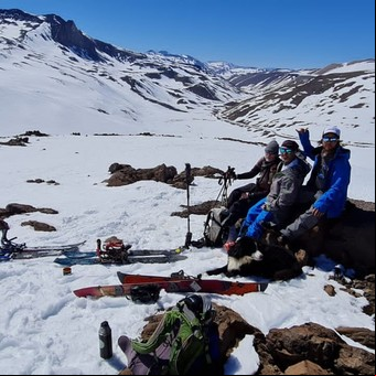 La odisea de los amigos que quedaron sepultados bajo la nieve y le ganaron a la muerte