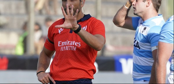 El particular Mathieu Raynal, el árbitro francés para el debut de Los Pumas en el Mundial, fanático del Potro Rodrigo y el fernet