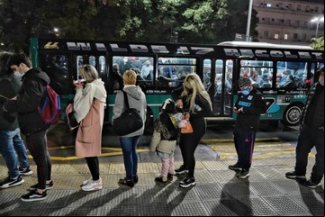 Tarifas, colegios y transportes: todos los aumentos de diciembre