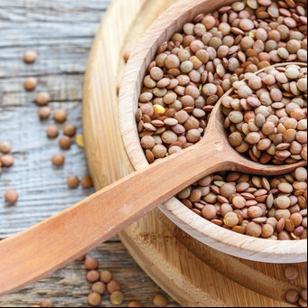 La fruta que los nutricionistas recomiendan consumir luego de comer lentejas