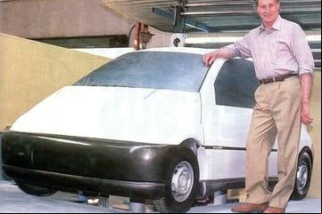 El auto popular que no fue: la historia del modelo barato que crearon en los 90 y una interna política se devoró
