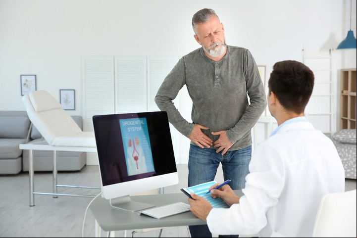 Enfermedad de Peronye: por lo general suele advertirse una curvatura que antes no estaba. Foto Shutterstock.