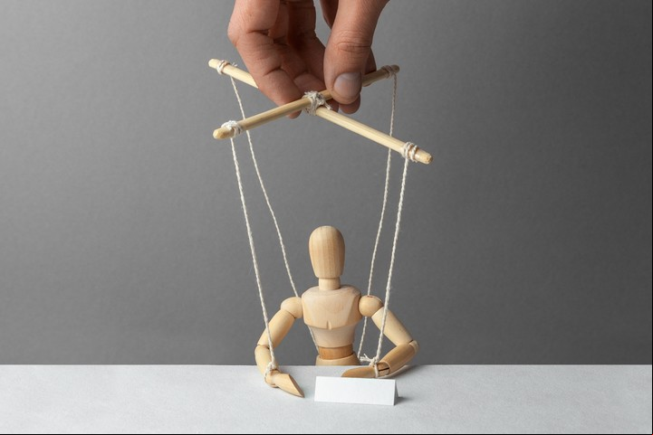 Personas tóxicas. Tienen comportamientos parecidos, pero hay distintos tipos: narcisistas, envidiosos, coléricos, víctimas y manipuladores. /Foto: ilustración Shutterstock.