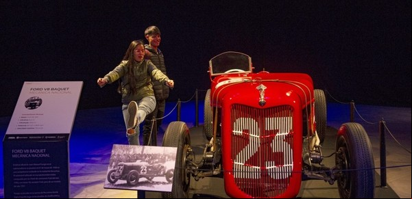 Para fierreros: se exhiben cuatro autos de Juan Manuel Fangio