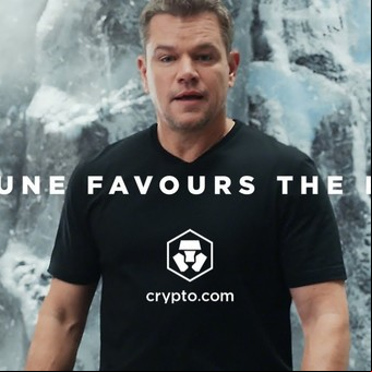 Crypto.com le transfirió 10 millones de dólares por error y le exige que los devuelva, pero ya gastó todo