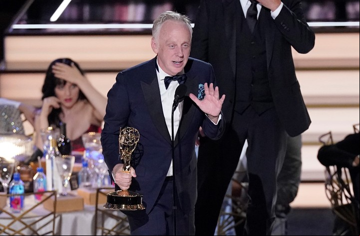 Mike White, creador dela miniserie. Foto AP