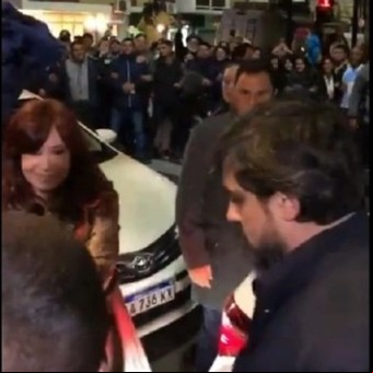 Juicio por el atentado a Cristina Kirchner: declara el secretario que estaba con ella