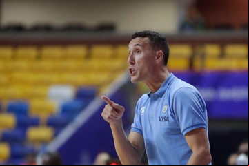 Prigioni se metió en la polémica del americano que nacionalizó España: "No creo que sienta la camiseta, prefiero perder con nuestra gente"