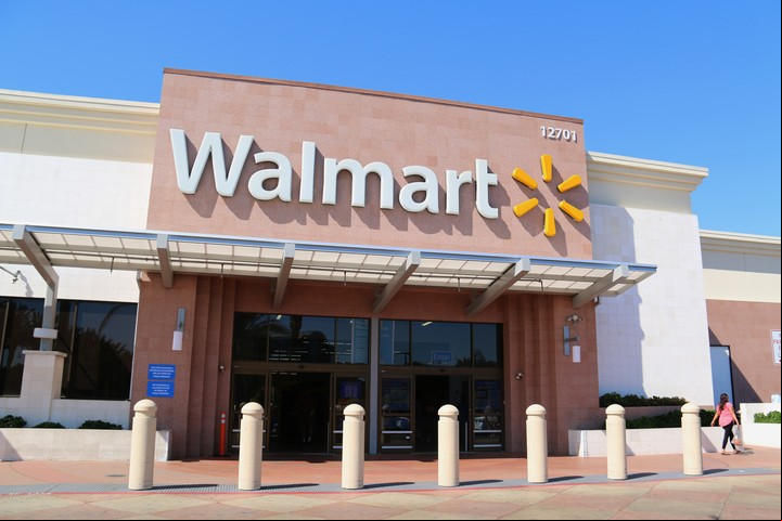 Los sueldos de Walmart, en Estados Unidos, varian de acuerdo a los estados Foto Shutterstock.