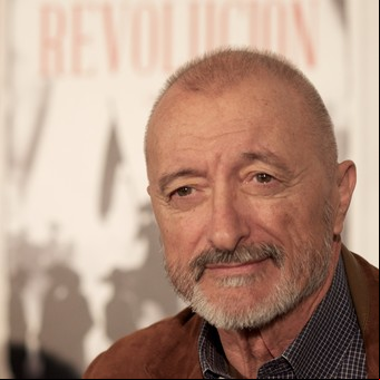 Arturo Pérez-Reverte: "Como testigo de revoluciones, tengo la melancolía de ver que terminan siempre en un Daniel Ortega en su finca"